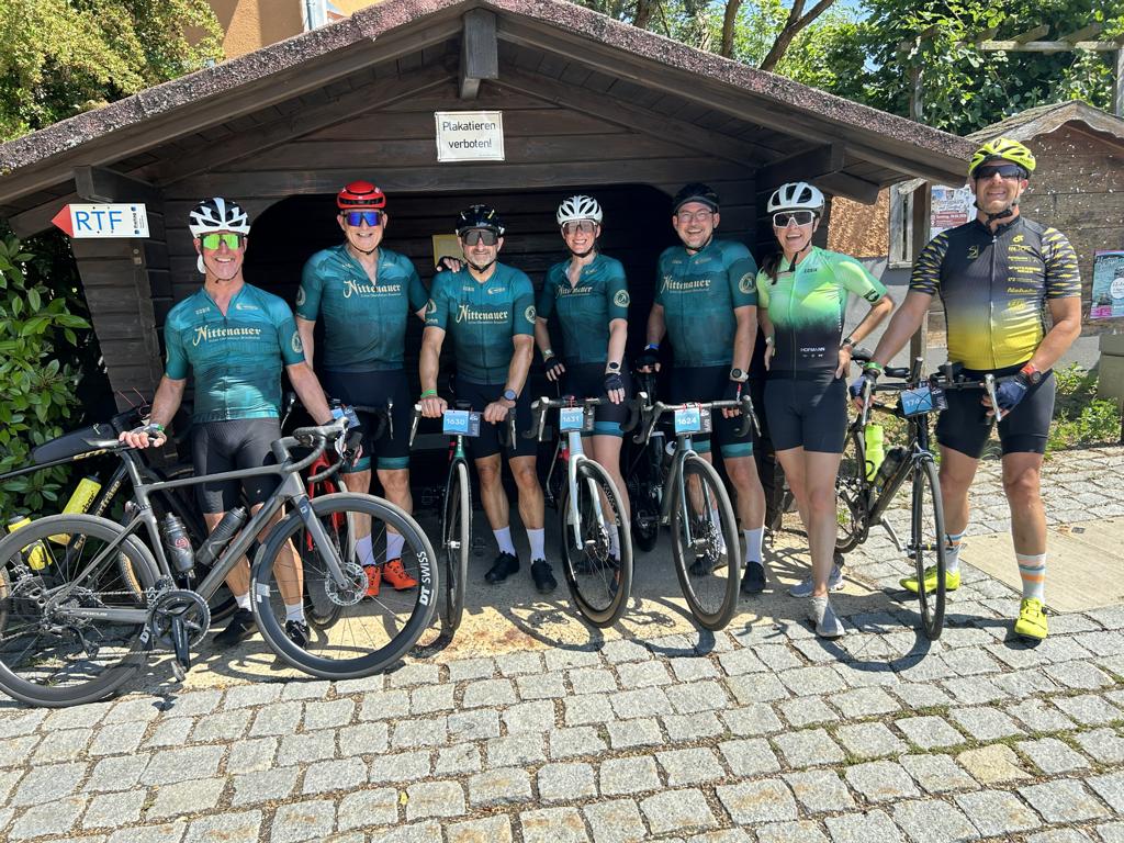 K1024 Die Gruppe 120 Kilometer mit Freunden von benachbarten Vereinen